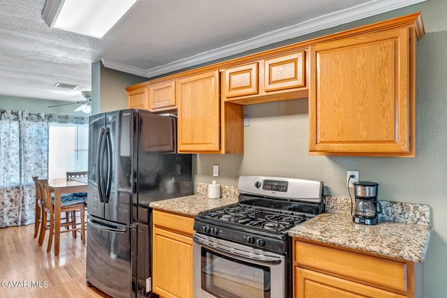 1301 E Avenue I # 148, Lancaster, CA 93535