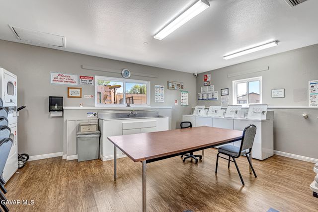 1301 E Avenue I # 148, Lancaster, CA 93535