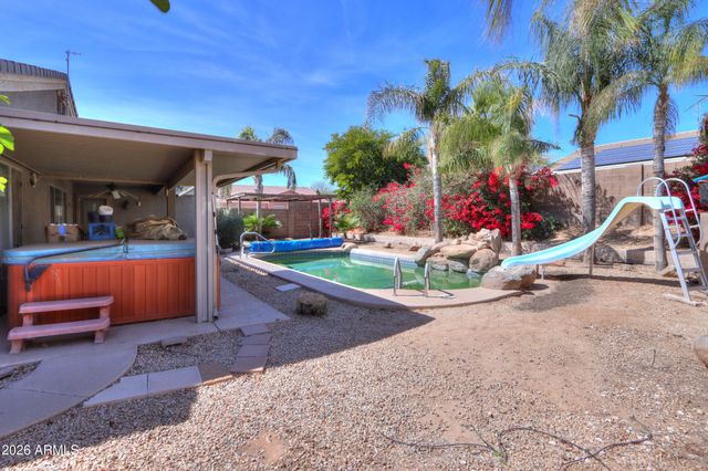 1284 W AVALON CANYON Drive, Casa Grande, AZ 85122