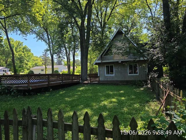 8506 RILEY Road, Wonder Lake, IL 60097