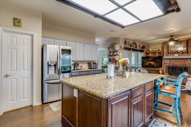 9500 Boat Club Road, Fort Worth, TX 76179