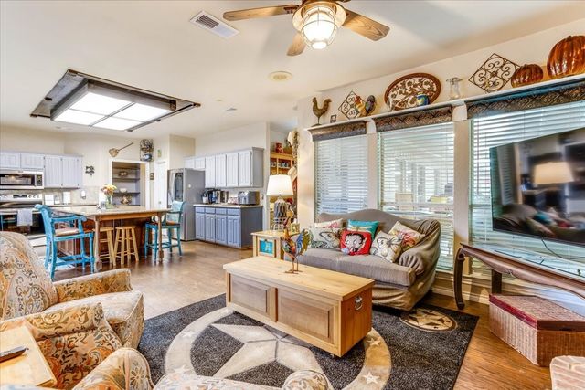 9500 Boat Club Road, Fort Worth, TX 76179