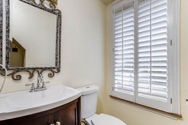 9500 Boat Club Road, Fort Worth, TX 76179