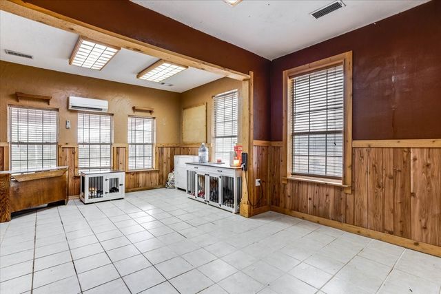 9500 Boat Club Road, Fort Worth, TX 76179