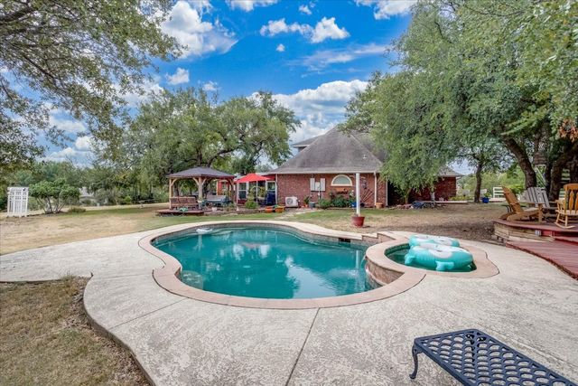 9500 Boat Club Road, Fort Worth, TX 76179