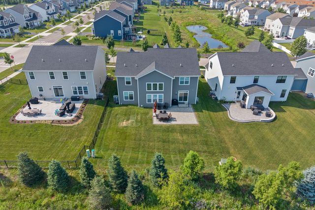 1888 Sagebrook Drive, South Elgin, IL 60177