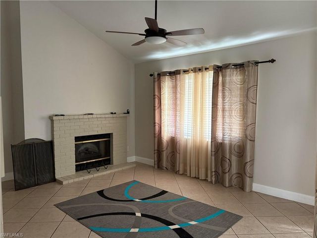 804 Bluebird ST, Naples, FL 34104