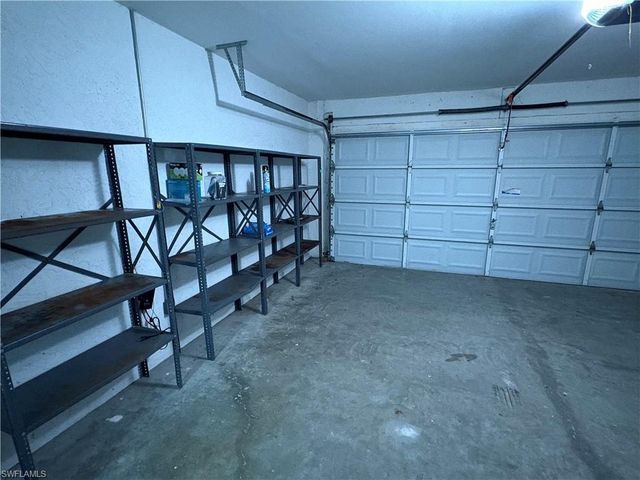 804 Bluebird ST, Naples, FL 34104