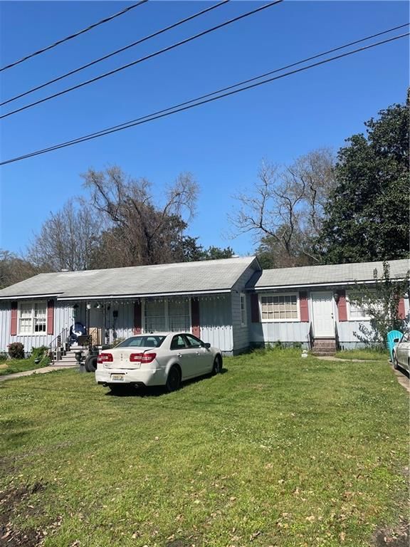 318 Sutherland Drive, Chickasaw, AL 36611