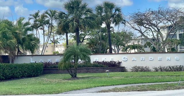 2855 Garden Drive S 102, Lake Worth Beach, FL 33461