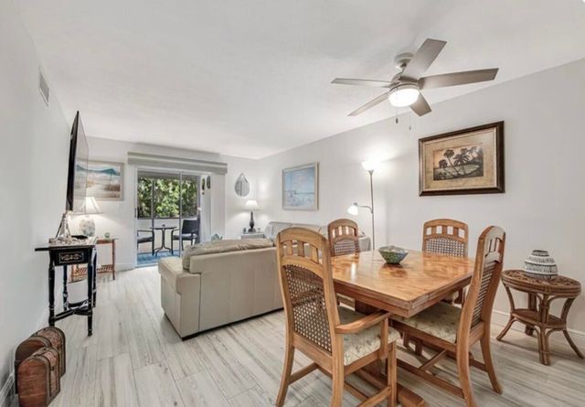 2855 Garden Drive S 102, Lake Worth Beach, FL 33461