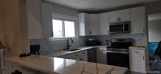 19 Kent Drive, Shirley, NY 11967