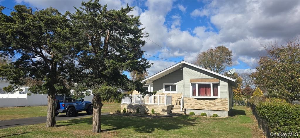 19 Kent Drive, Shirley, NY 11967