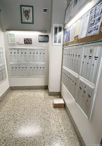 11219 34th Avenue F, Corona, NY 11368