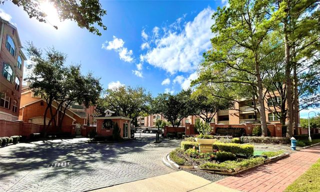 2111 Welch Street B110, Houston, TX 77019