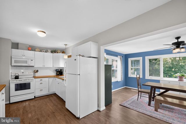 8354 ROCKY SPRINGS RD, Frederick, MD 21702