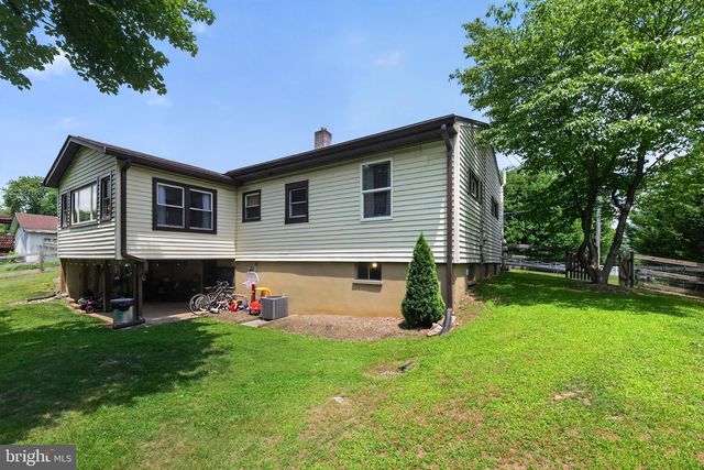 8354 ROCKY SPRINGS RD, Frederick, MD 21702