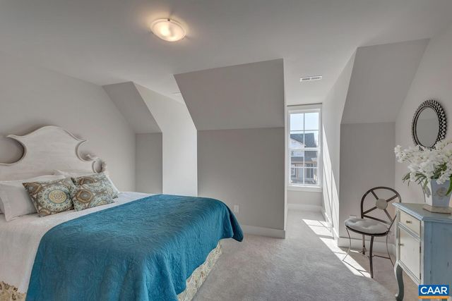 29 PORTELET RD, Crozet, VA 22932