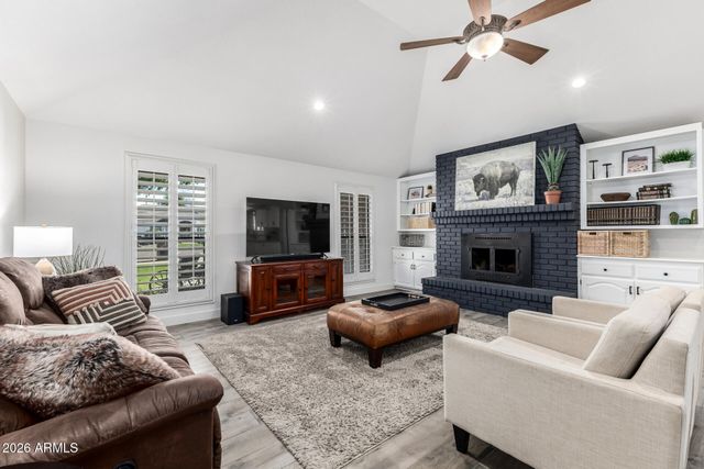 1318 E LA VIEVE Lane, Tempe, AZ 85284