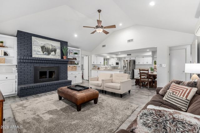 1318 E LA VIEVE Lane, Tempe, AZ 85284