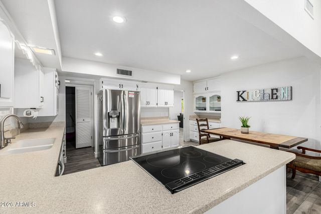 1318 E LA VIEVE Lane, Tempe, AZ 85284