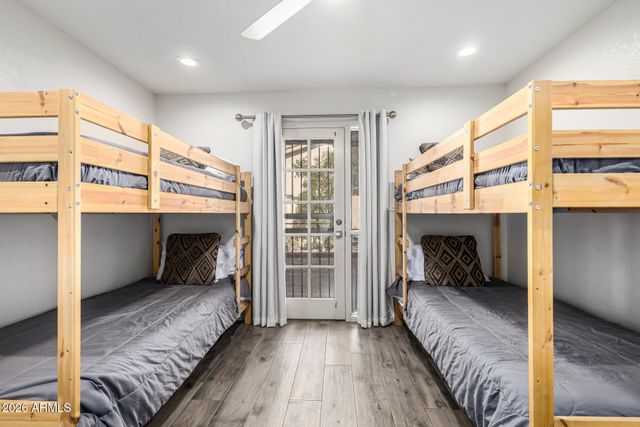 1318 E LA VIEVE Lane, Tempe, AZ 85284