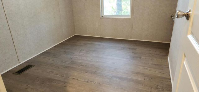194 Fm 2104, Smithville, TX 78957