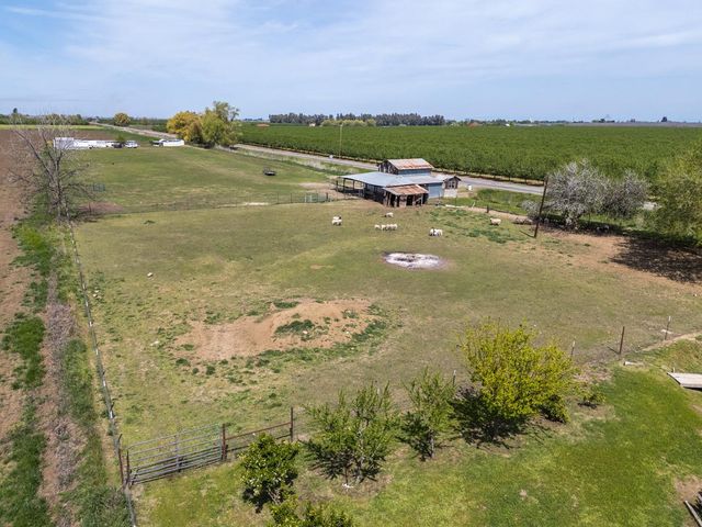 5621 Hankins Rd, Williams, CA 95987