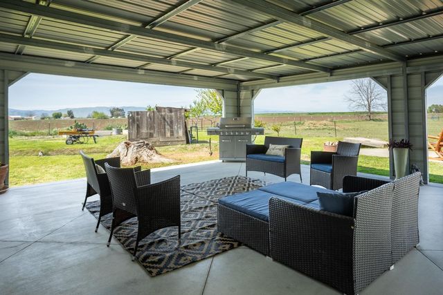 5621 Hankins Rd, Williams, CA 95987