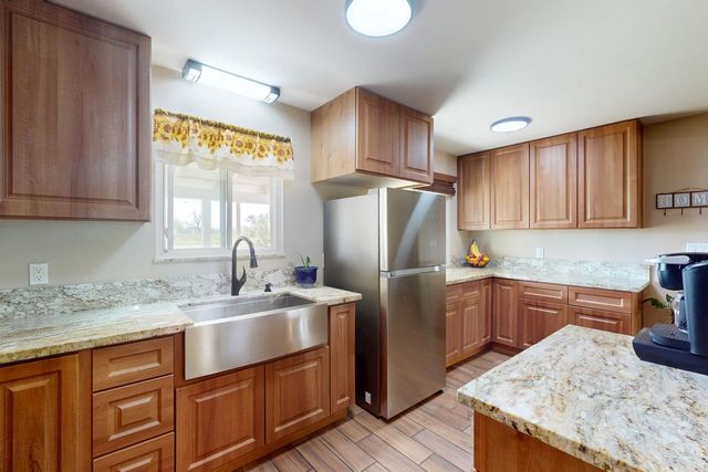 5621 Hankins Rd, Williams, CA 95987