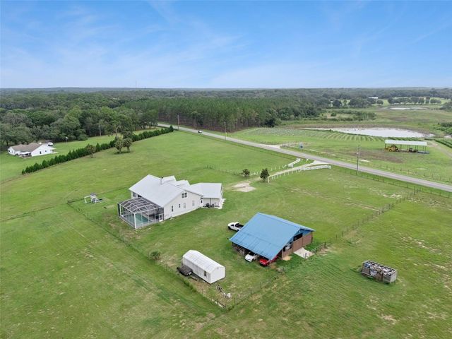 24920 SE HIGHWAY 450, Umatilla, FL 32784