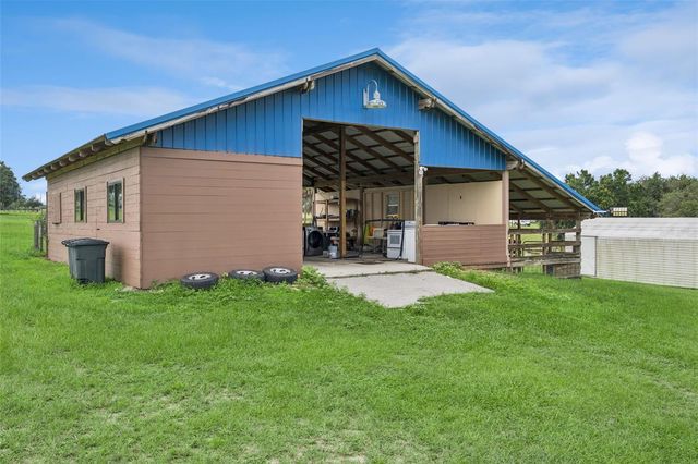 24920 SE HIGHWAY 450, Umatilla, FL 32784