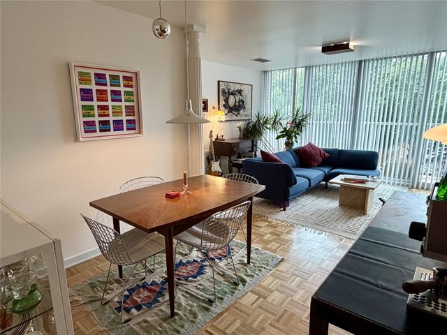 3600 Montrose Boulevard 207, Houston, TX 77006