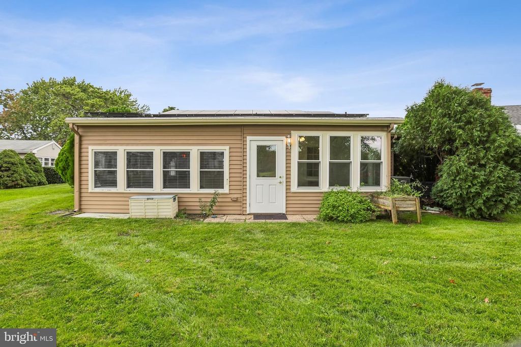 2 TIFANI LN, SOUTHAMPTON TWP, NJ 08088 — photo 3