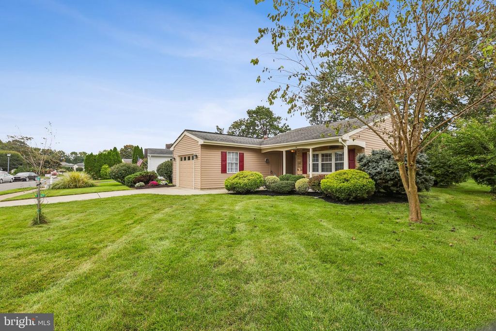 2 TIFANI LN, SOUTHAMPTON TWP, NJ 08088 — photo 4