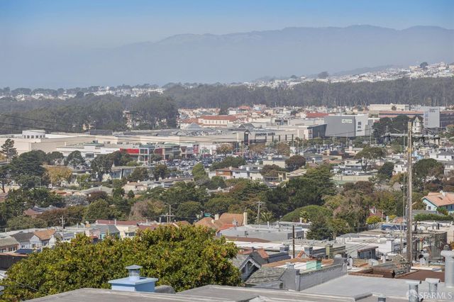 720 Shields Street, San Francisco, CA 94132