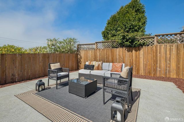720 Shields Street, San Francisco, CA 94132