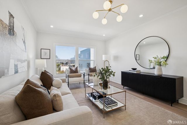 720 Shields Street, San Francisco, CA 94132