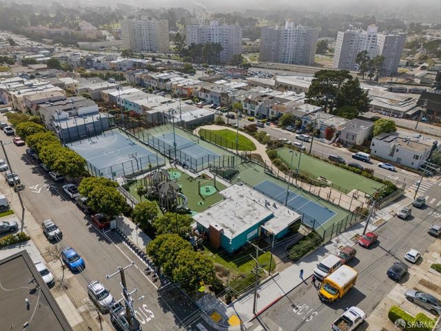 720 Shields Street, San Francisco, CA 94132