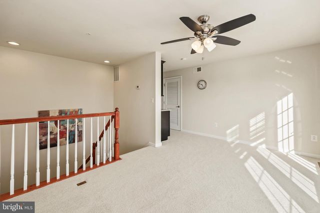 42593 SUNSET RIDGE SQ, Ashburn, VA 20148