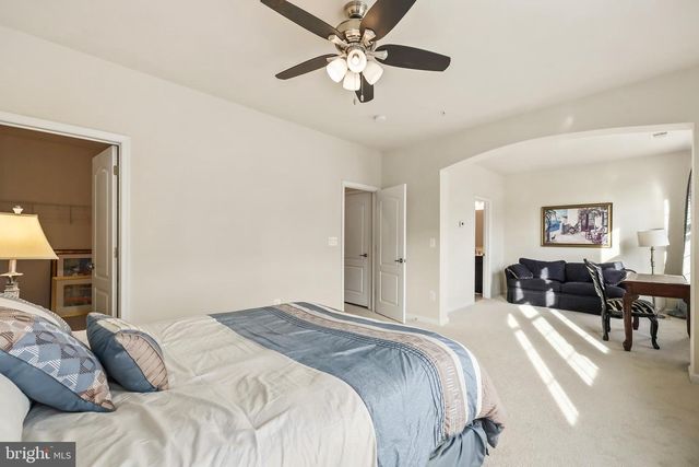 42593 SUNSET RIDGE SQ, Ashburn, VA 20148