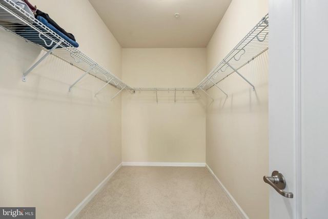 42593 SUNSET RIDGE SQ, Ashburn, VA 20148