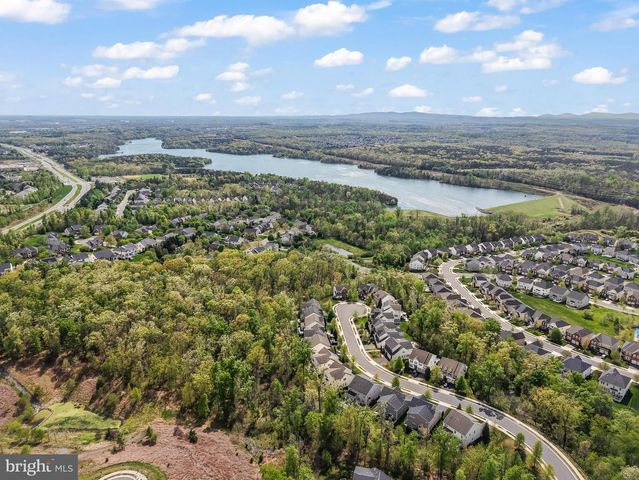 42593 SUNSET RIDGE SQ, Ashburn, VA 20148
