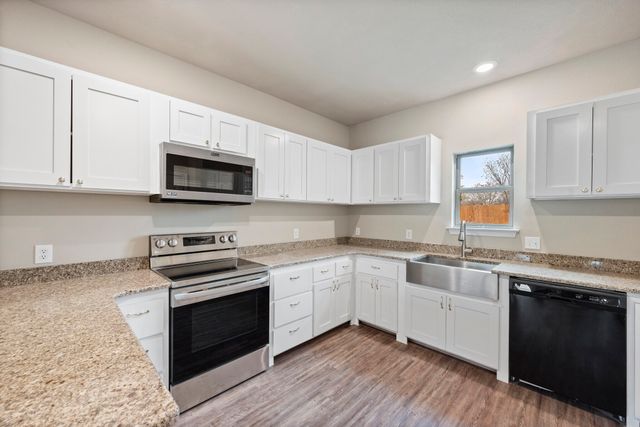 2867 Conveyor Drive A, Burleson, TX 76028