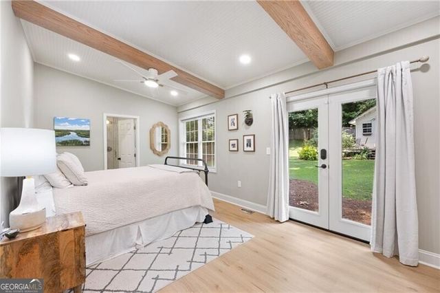 1122 Shepherds Lane NE, Atlanta, GA 30324