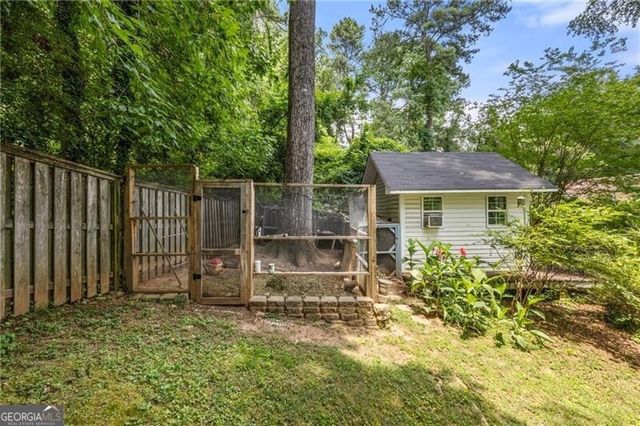 1122 Shepherds Lane NE, Atlanta, GA 30324