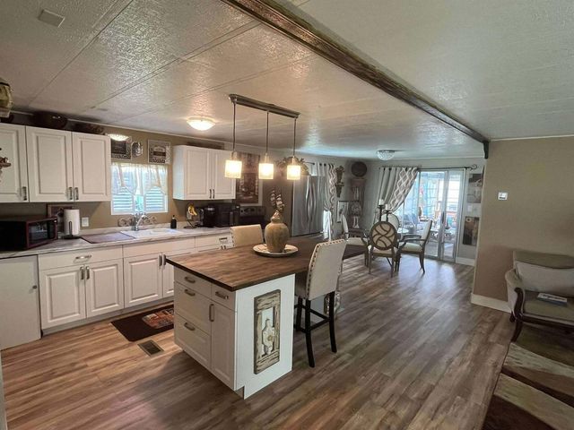 15 La Costa Lane, Port St. Lucie, FL 34952