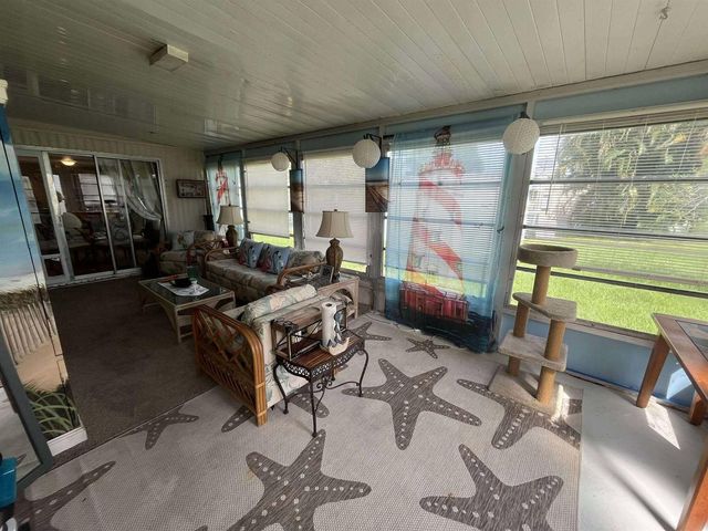 15 La Costa Lane, Port St. Lucie, FL 34952
