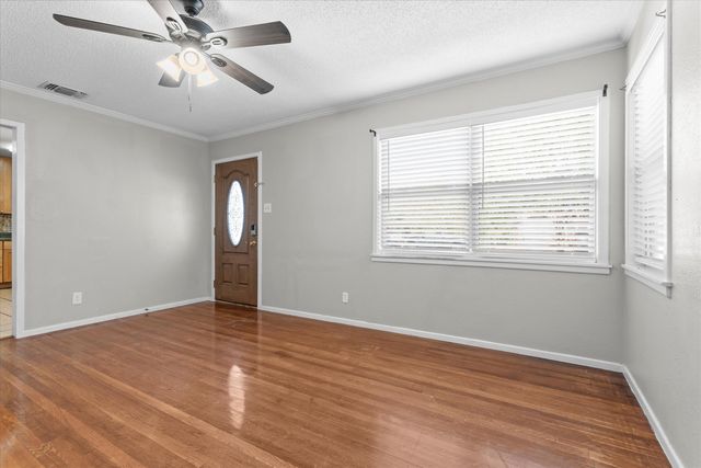 2009 65th Street, Lubbock, TX 79412