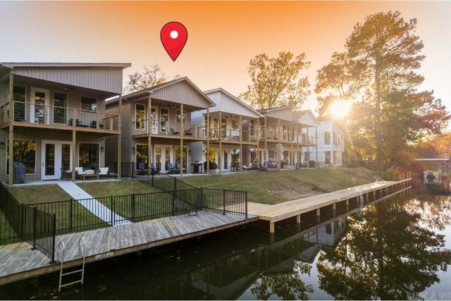 221 Long Beach Drive, Hot Springs, AR 71913